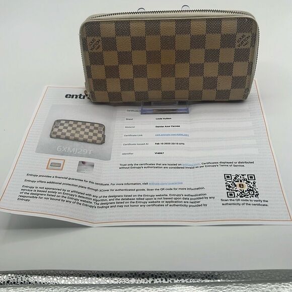 LOUIS VUITTON VINTAGE DAMIER AZUR ZIPPER WALLET WITH COA - Picture 16 of 16